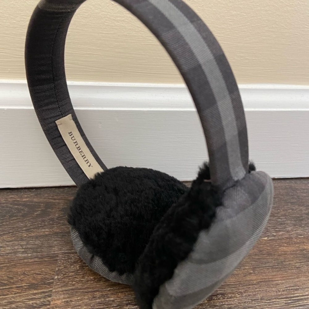 Burberry earmuffs